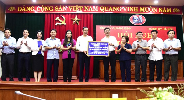 Phó Chủ tịch Phùng Thị Hồng Hà cùng đoàn đại biểu TP thăm, làm việc với các tỉnh Nghệ An, Hà Tĩnh, Quảng Bình